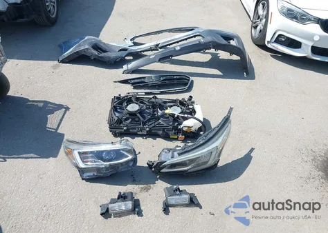 2020 Subaru Outback Limited z USA, uszkodzony, nr VIN 4S4BTANC0L3152352